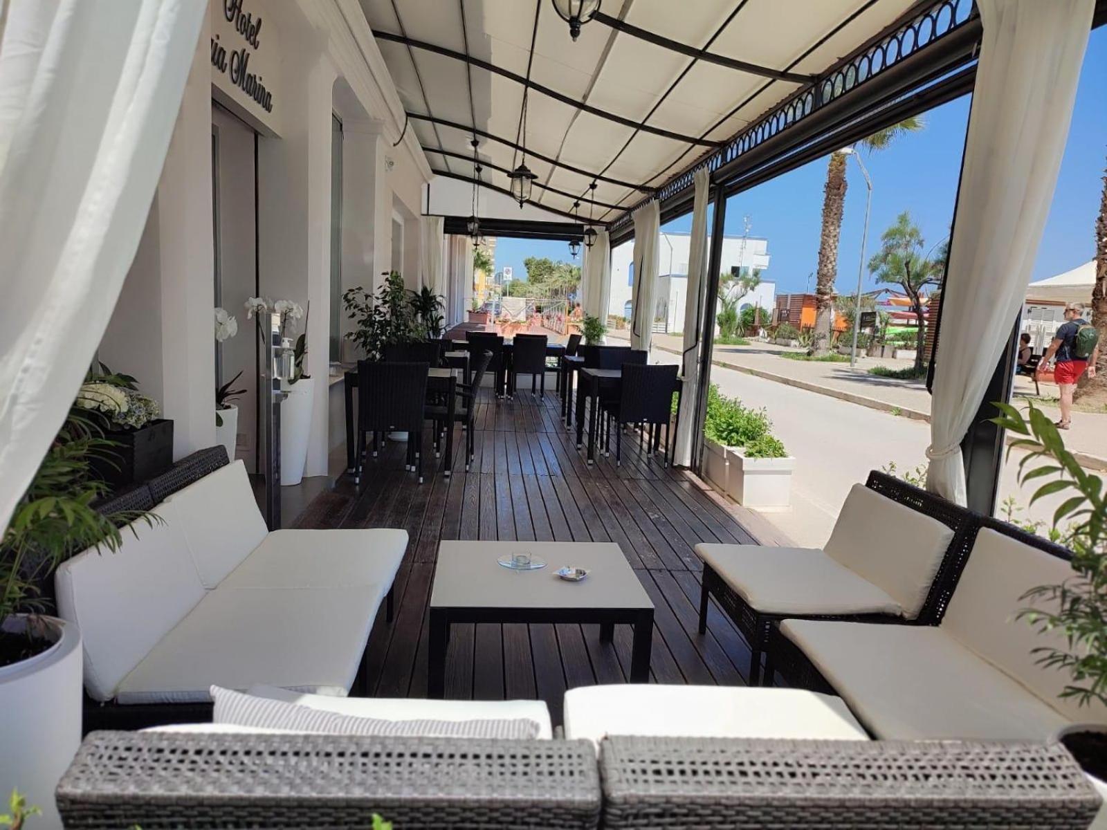 Hotel Baia Marina كوبرا ماريتيما المظهر الخارجي الصورة