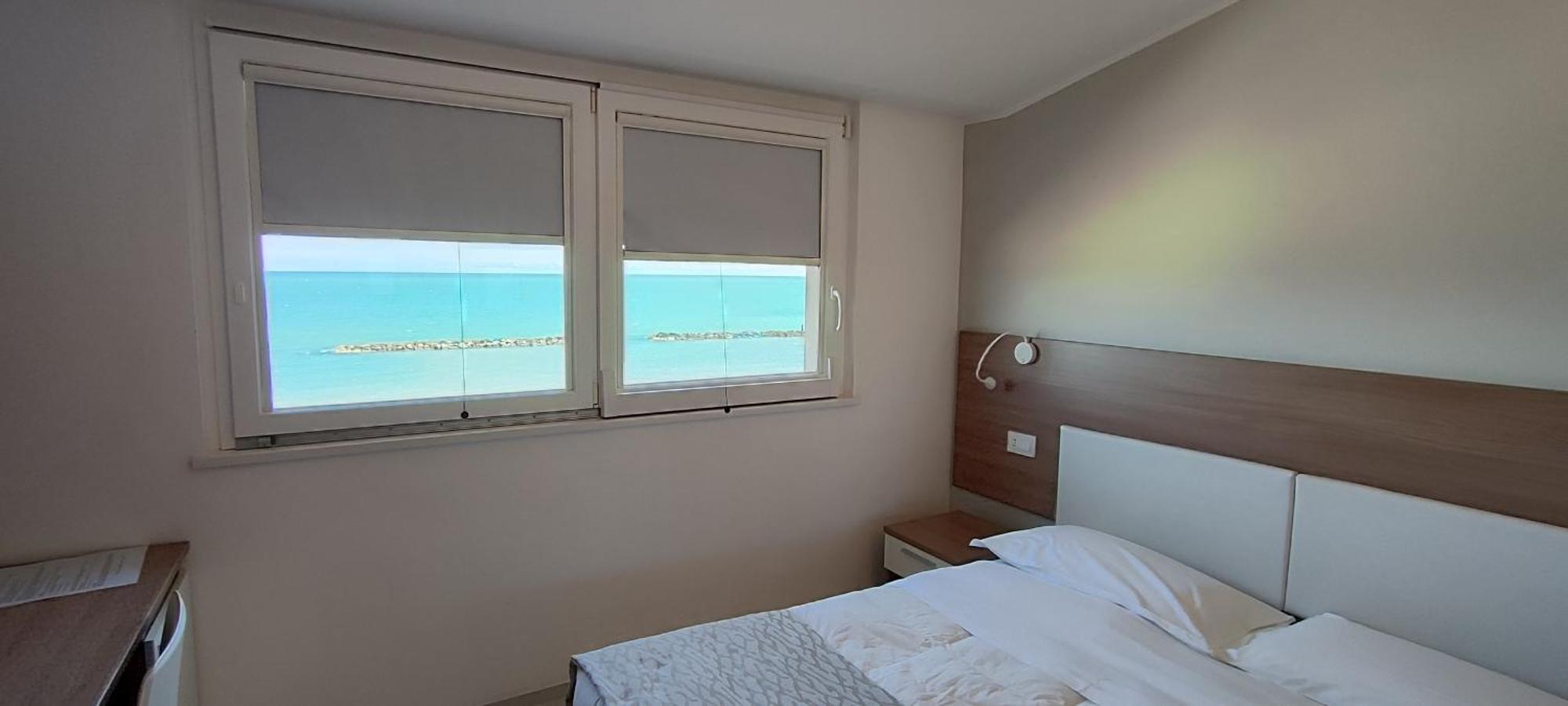 Hotel Baia Marina كوبرا ماريتيما المظهر الخارجي الصورة